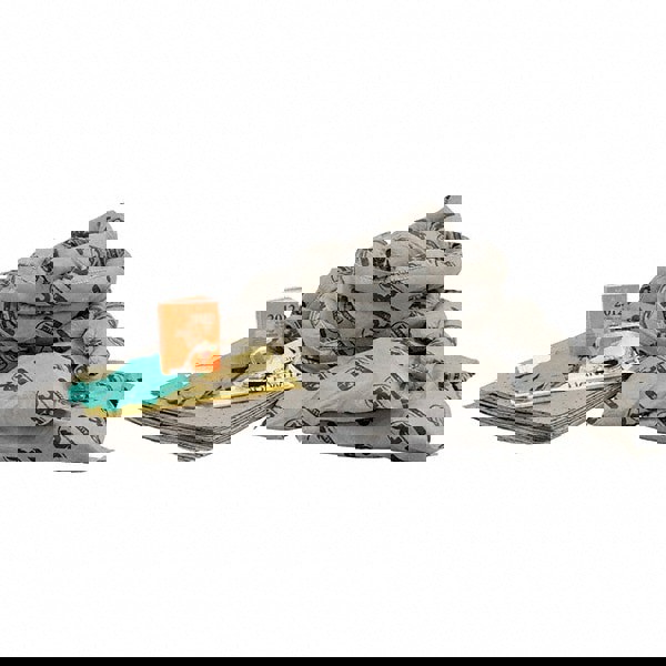 17 Gal Capacity Universal Spill Kit