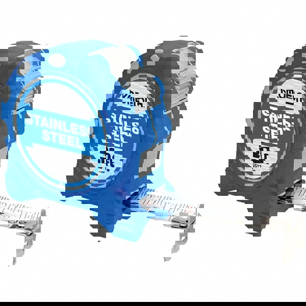 Tape Measure: 30' Long, 1