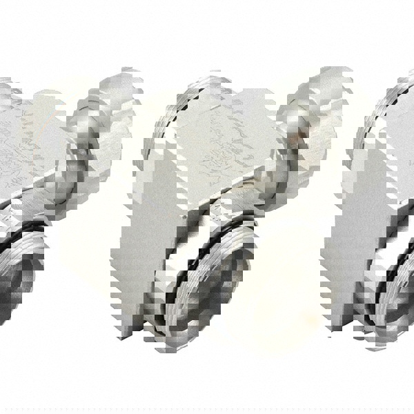 Coolant Hose Elbows, Fittings & Reducers; Coolant Hose Fitting Type: T-Fitting ; Connection Type: Male x Female ; Maximum Flow Rate: 15GPM ; Maximum Pressure: 1100psi ; Body Material: Aluminum ; Number Of Pieces: 1