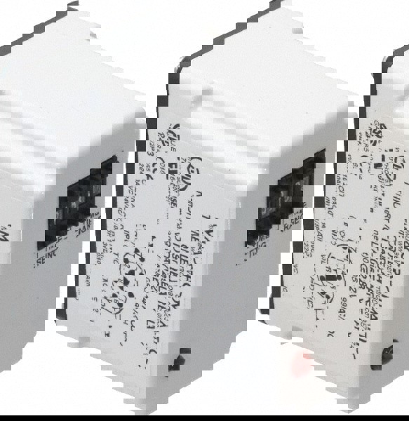 8 Pin, 999 hr Delay, Multiple Range DPDT Time Delay Relay