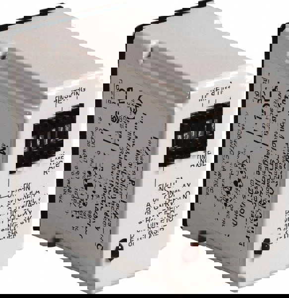 11 Pin, 999 hr Delay, Multiple Range DPDT Time Delay Relay