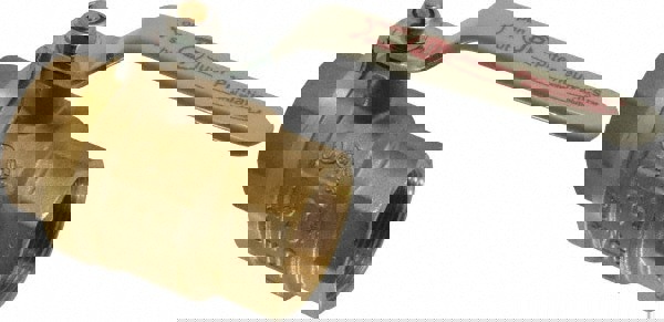 2-Way Manual Ball Valve: 1-1/2