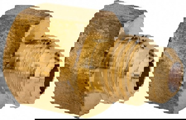 Brass Flared Tube Connector: 1/4