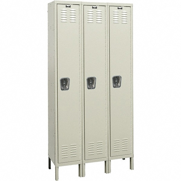 3-Wide Locker: 15