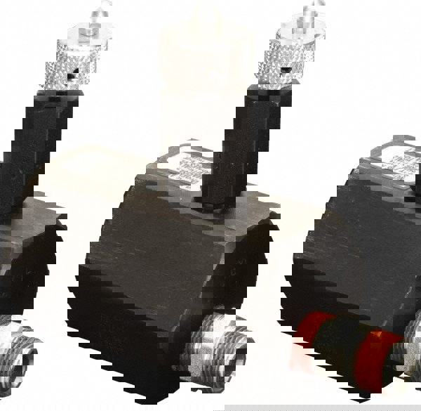 Hydraulic Control Pilot Operated Check Valve: 3/8-18 Inlet, 1.94 GPM, 10,000 Max psi