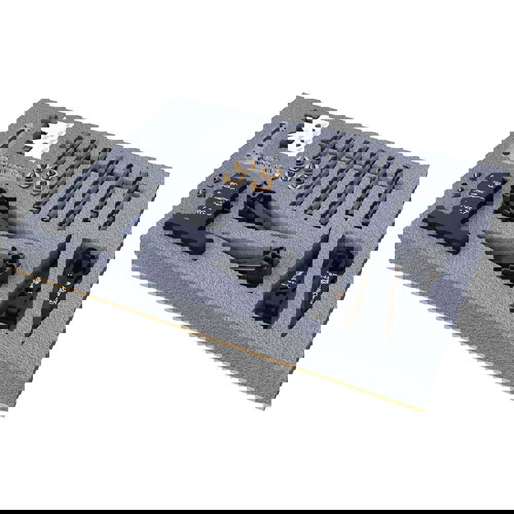 CMM Clamps; Stud Thread Size: 1/4-20 ; Material: Aluminum; Plastic ; Number of Pieces: 34 ; Includes: Trigger-Fingers; Trigger-Points; Steel Shafts; Stand-Offs; V-Blocks; Riser-Grip; Clear Corner Stop; Misc. Screws ; UNSPSC Code: 41111900