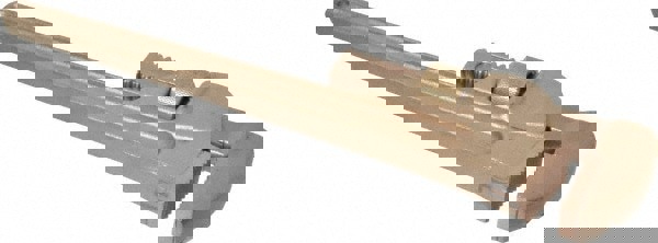 Straight Pipe Wrench: 14