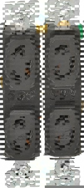 277 VAC, 15 Amp, L7-15R NEMA, Receptacle