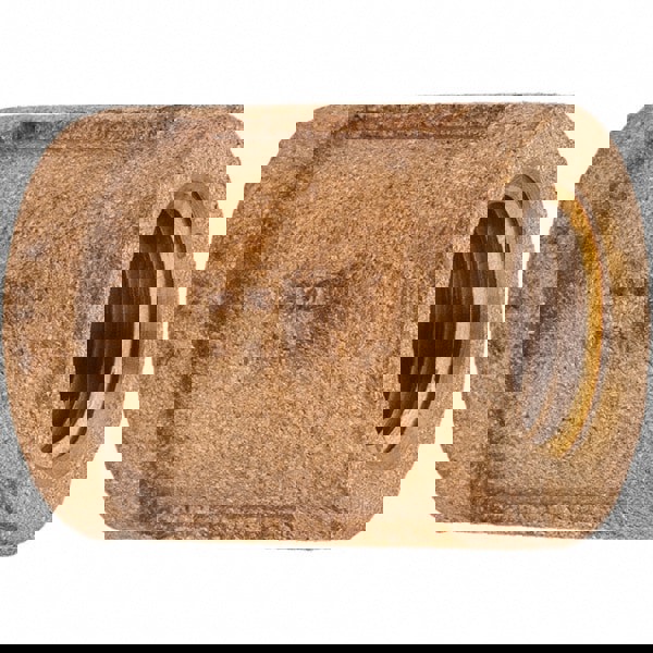 Brass Pipe Coupling: 1/4