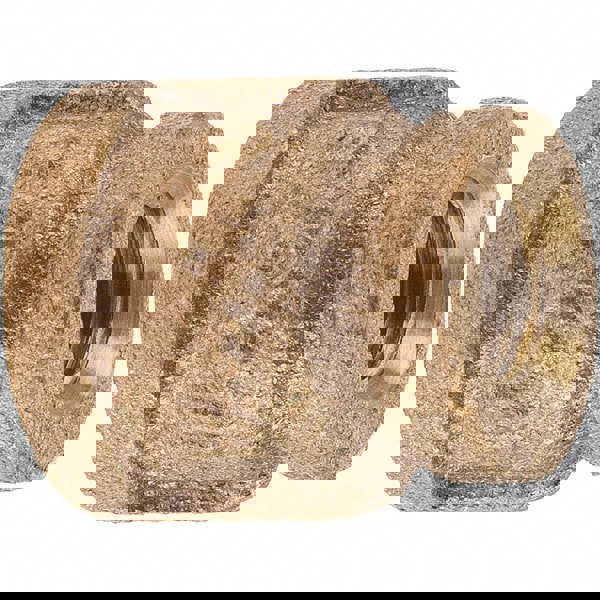 Brass Pipe Reducing Coupling: 1/4 x 1/8