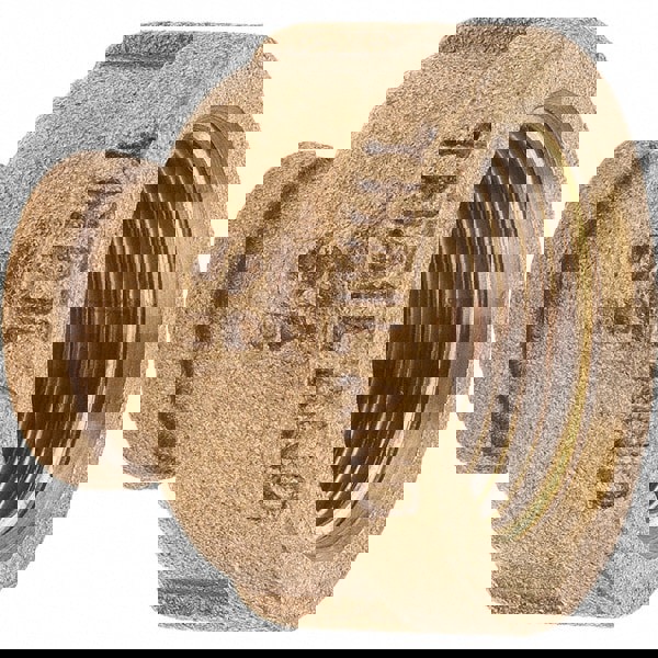 Brass Pipe Reducing Coupling: 3/4 x 1/4