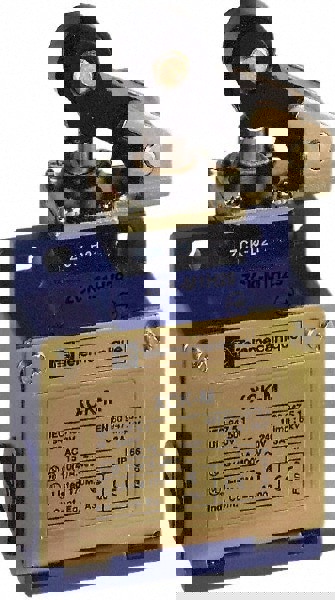 General Purpose Limit Switch: DP, NC, Roller Plunger, Side