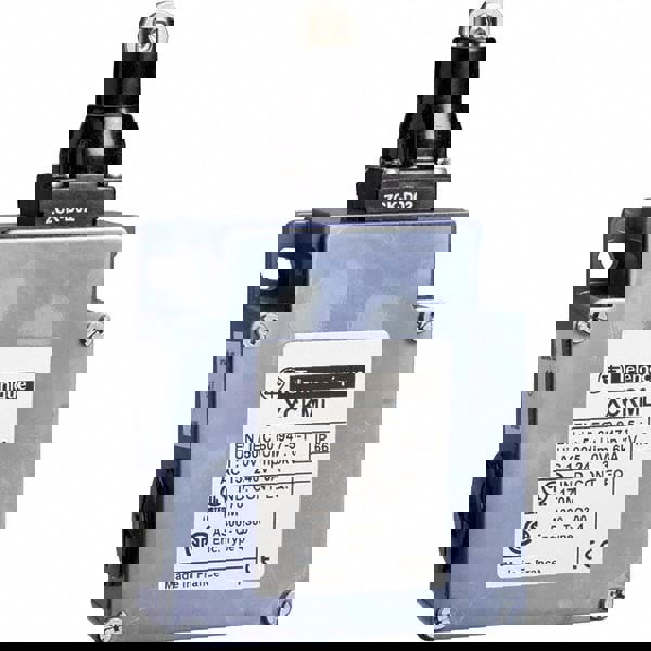 General Purpose Limit Switch: 4P, NC, Roller Plunger, Side