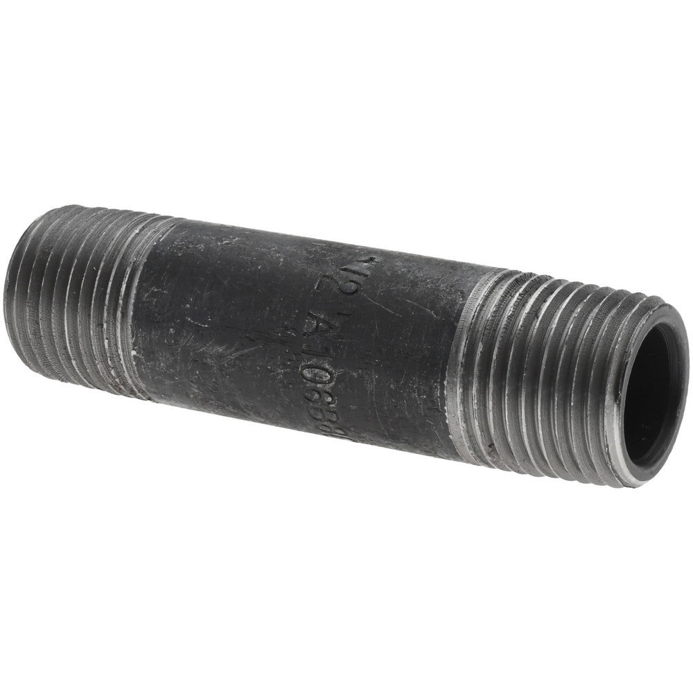 Black Pipe Nipple: 1/2