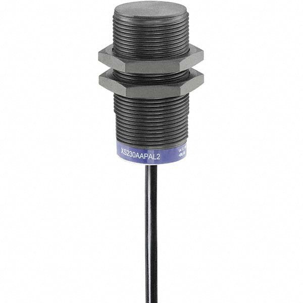 Inductive Proximity Sensor: Cylinder, 22 mm Detection Distance