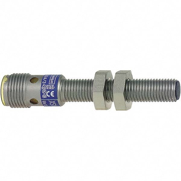 Inductive Proximity Sensor: Cylinder, 1.5 mm Detection Distance