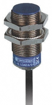 Inductive Proximity Sensor: Cylinder, 5 mm Detection Distance