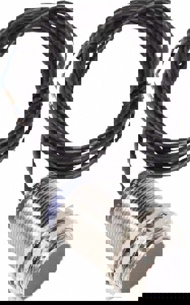 Inductive Proximity Sensor: Cylinder, 10 mm Detection Distance