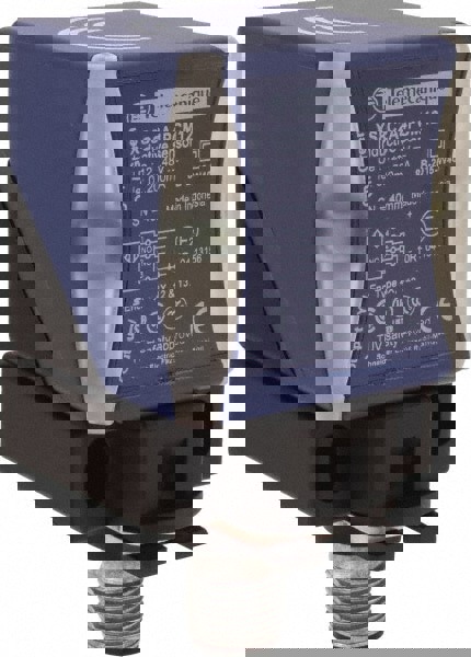 Inductive Proximity Sensor: Rectangular, 40 mm Detection Distance