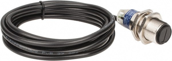 Cable Connector, 4m Nominal Distance, Shock and Vibration Resistant, Retroreflective Photoelectric Sensor