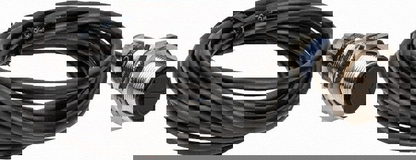 Cable Connector, 4m Nominal Distance, Shock and Vibration Resistant, Retroreflective Photoelectric Sensor