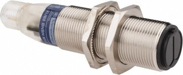 4 Pin M12 Connector, 0.6m Nominal Distance, Shock and Vibration Resistant, Diffused Photoelectric Sensor