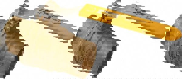 Standard Manual Ball Valve: 1-1/2